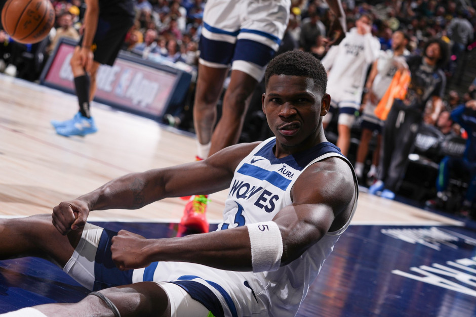 湖人客场逆 湖人客场逆